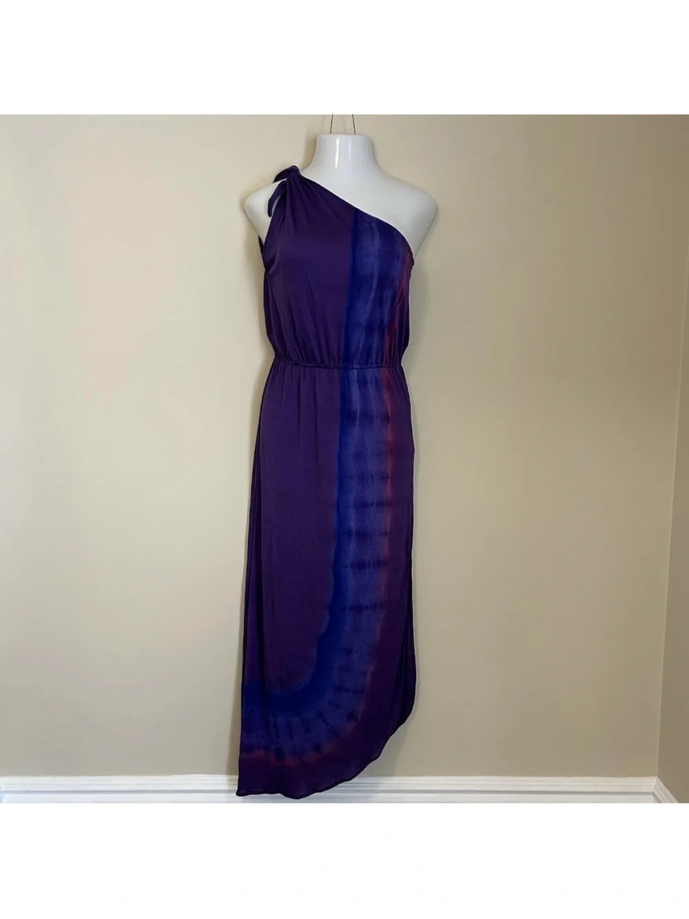 Vintage Whispers Nightgown Goddess Medium (10) purple gradient one shoulder tie